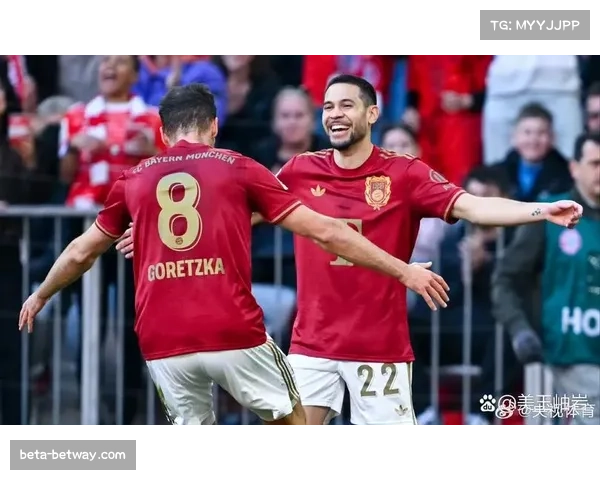 拜仁中场莱默小腿伤势恢复训练 格雷罗也已回归合练